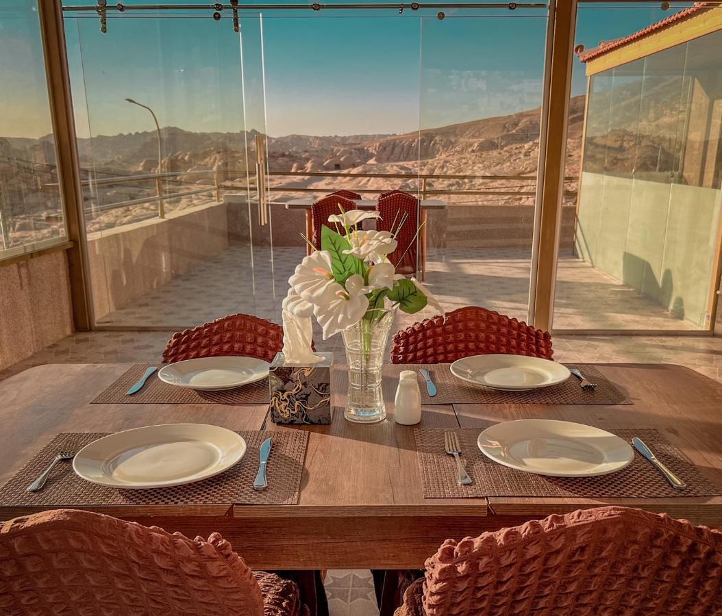 Petra Jewel Luxury Hotel Wadi Musa Luaran gambar
