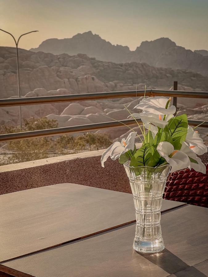 Petra Jewel Luxury Hotel Wadi Musa Luaran gambar